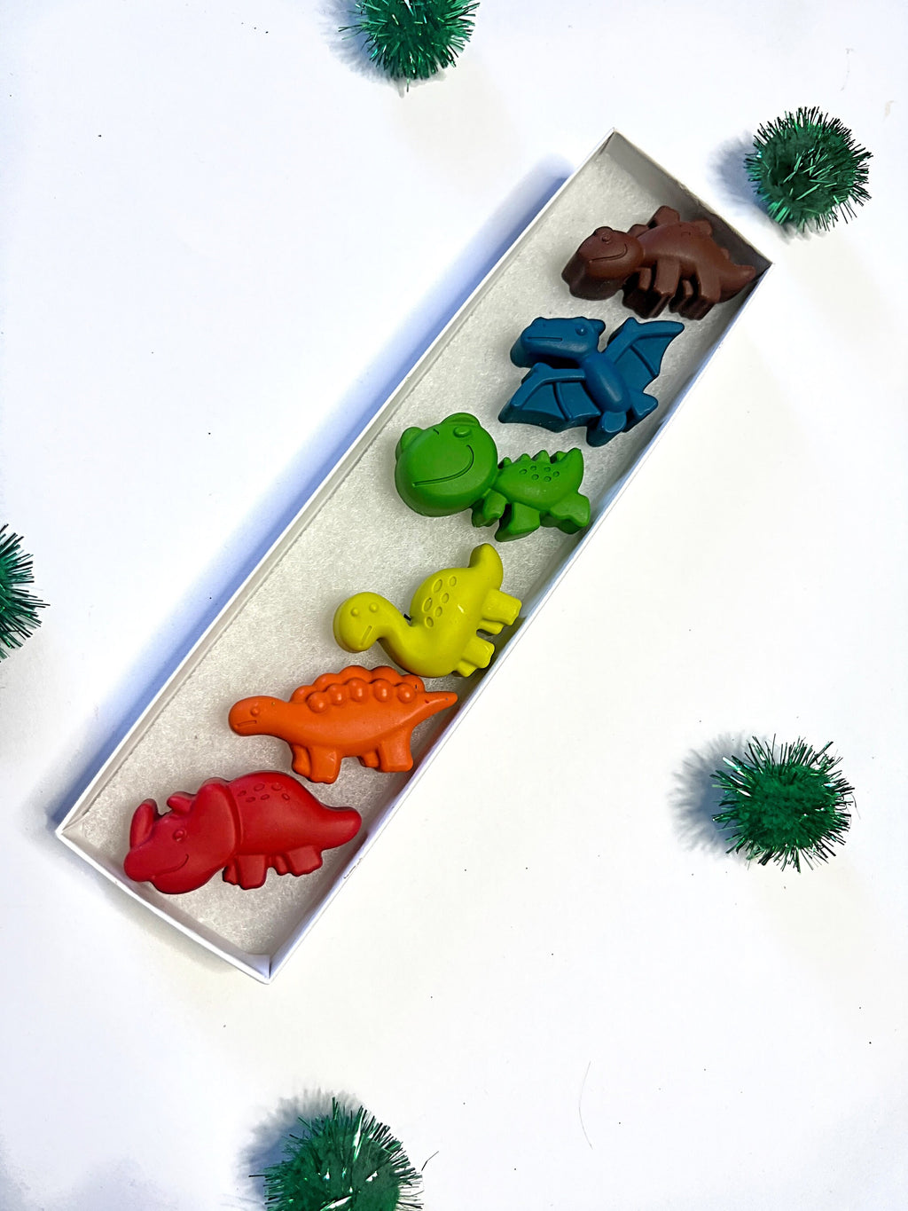 Bold Dinosaur Crayon Set