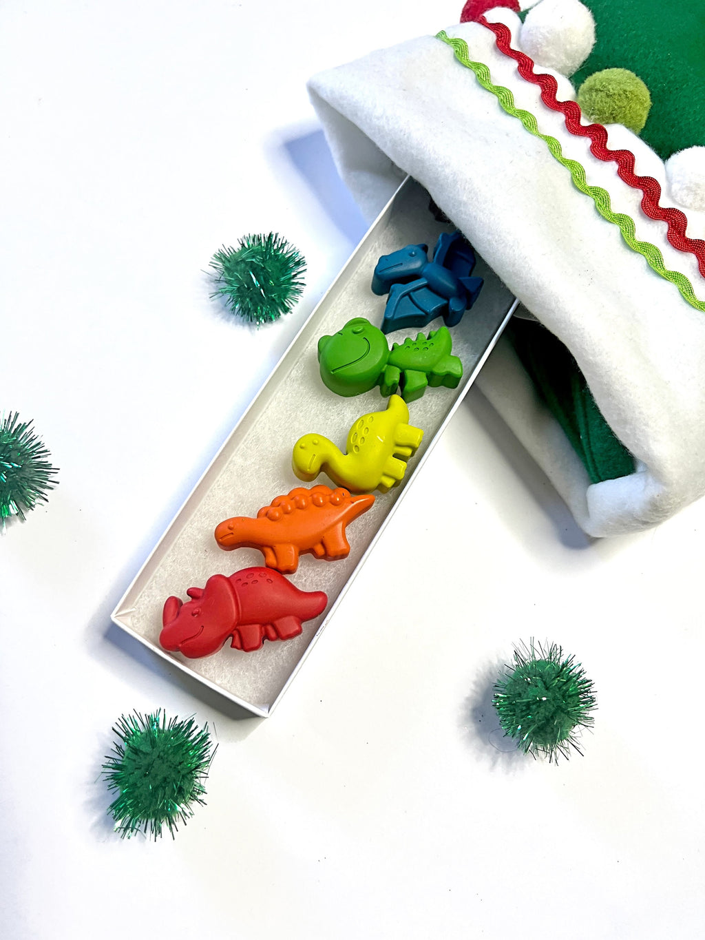 Bold Dinosaur Crayon Set
