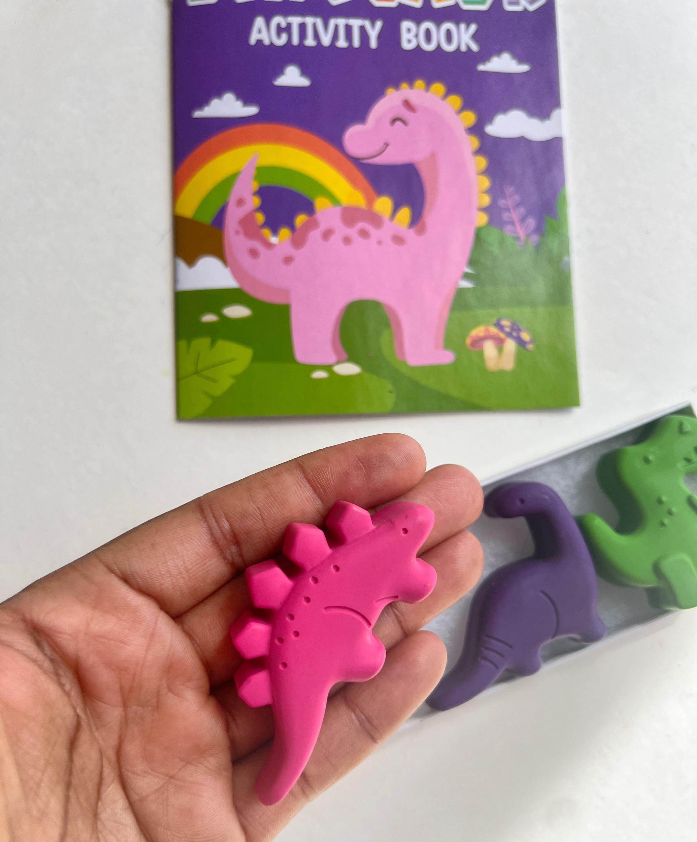 Jumbo Dinosaur Crayon Set