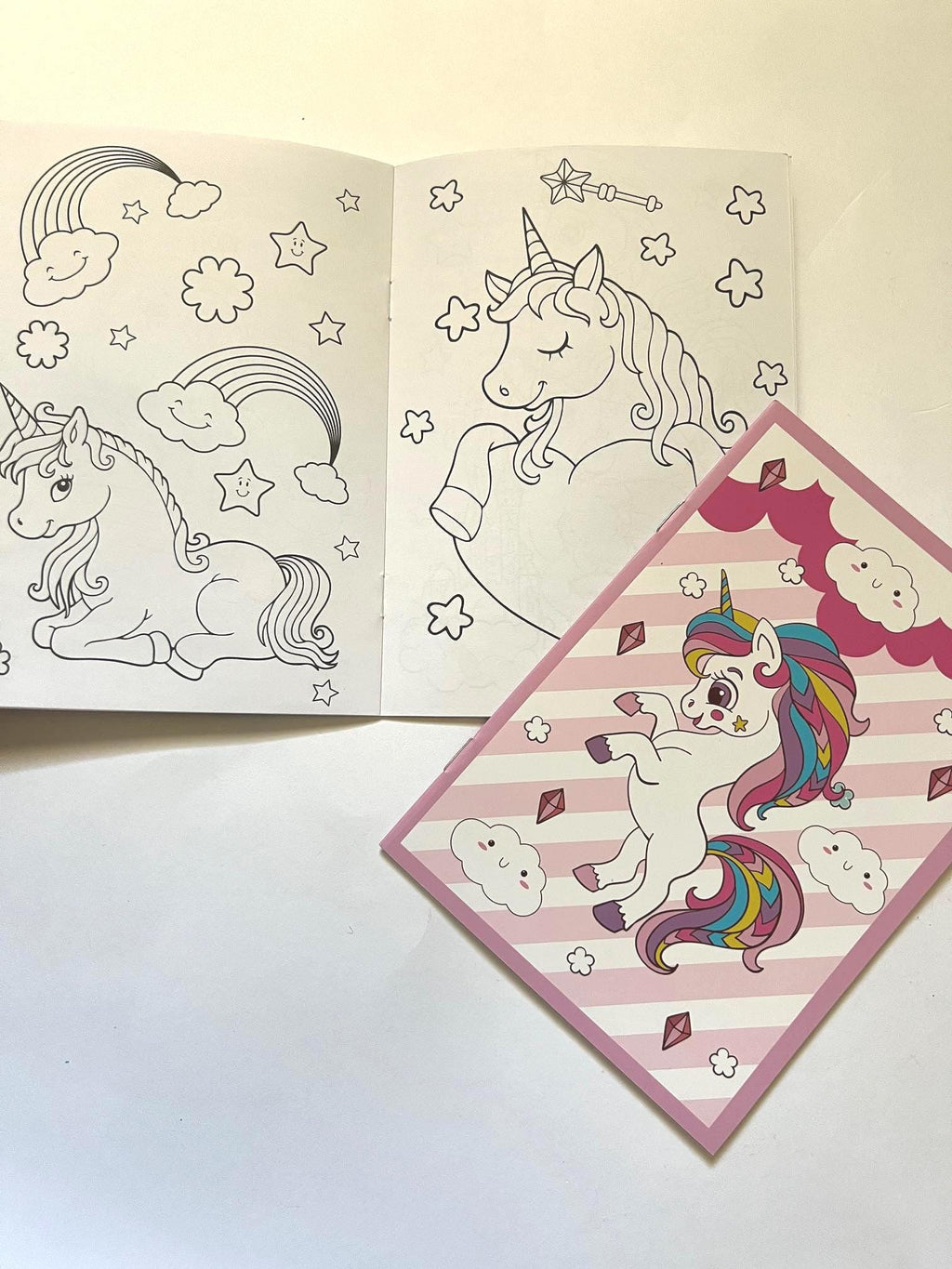 Unicorn Crayon Set